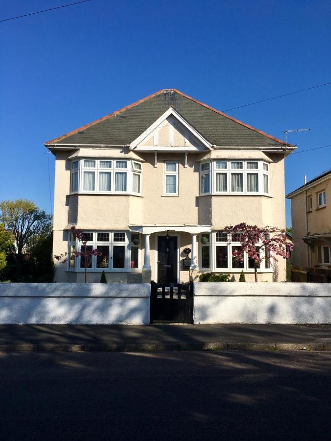 Cherry Tree House Bed and Breakfast Bournemouth Exteriör bild