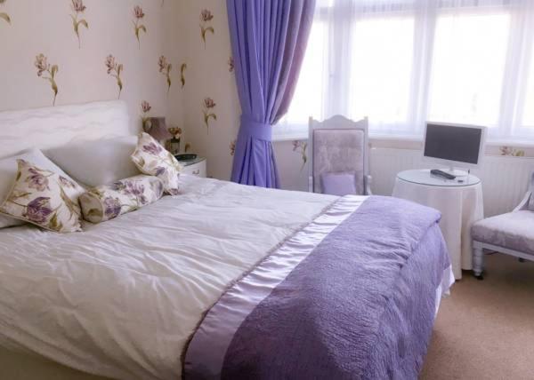 Cherry Tree House Bed and Breakfast Bournemouth Exteriör bild